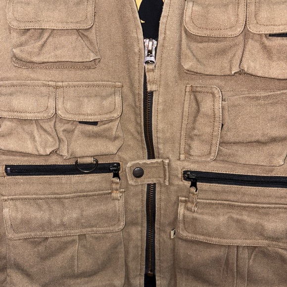 Kakadu Men's Brown Utility Vest - Picture 2 of 8